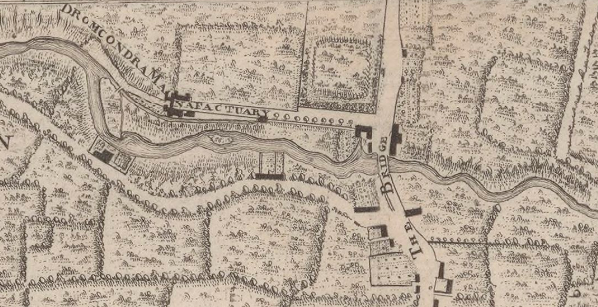 A sequence of  #maps teasing out the story of the  #mills on the  #Tolka in  #Drumcondra, west of the bridge, beginning with Rocque 1757 again. Note the mill race, island in the river and the line of what becomes Botanic Ave. The 1760 county map has less detail but gives context /1