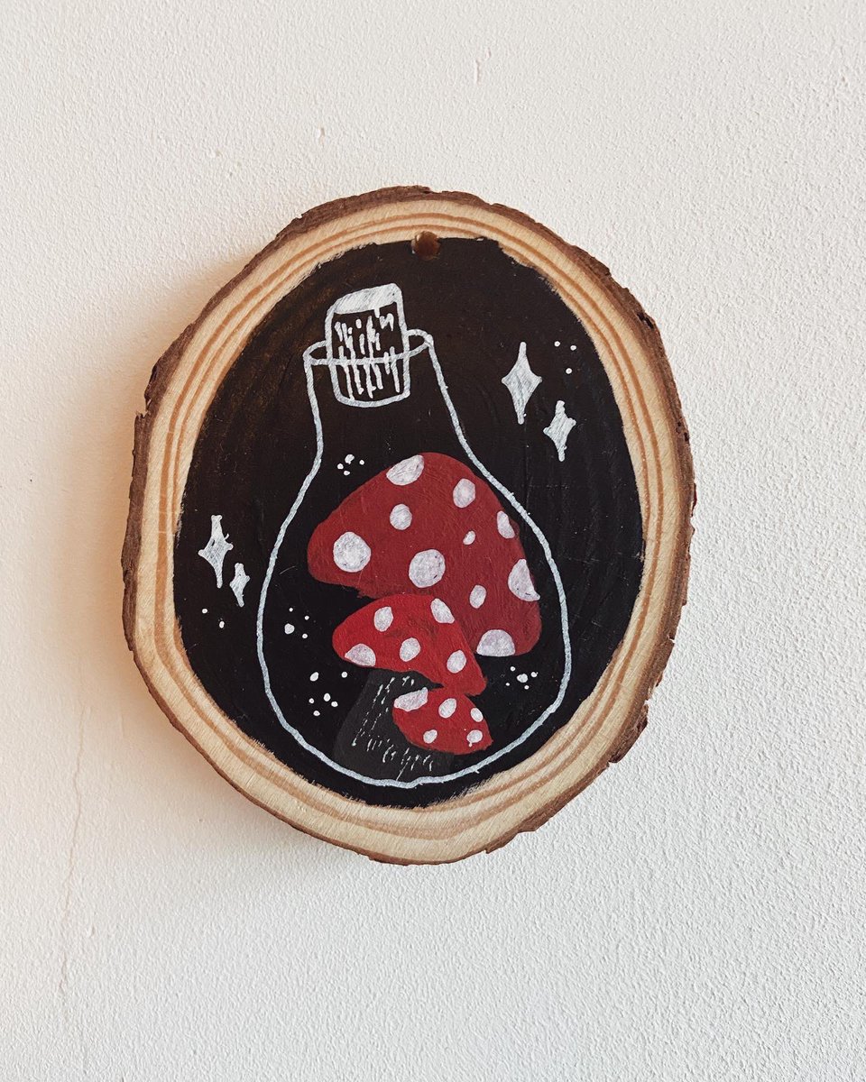 craftedinchaos's tweet photo. These babies still need a home! Want to get them gone before my big update on Friday, so I’m giving the next 3 people 15% off using code GO15... treat yourself! 🖤🔮 https://t.co/dzVbgGaePI