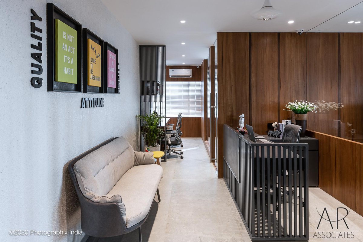 designstudio_ar's tweet photo. An agile intelligent workplace for a stockbroking firm. Smart MS partitions modulate space, while colourful motivational quotes enhance workplace culture and productivity.
#ARassociates #AurangabadOffices #OffcieDesign #InsideOutside #CommercialSpaces #LuxuryInteriors https://t.co/J7R5RLfewv