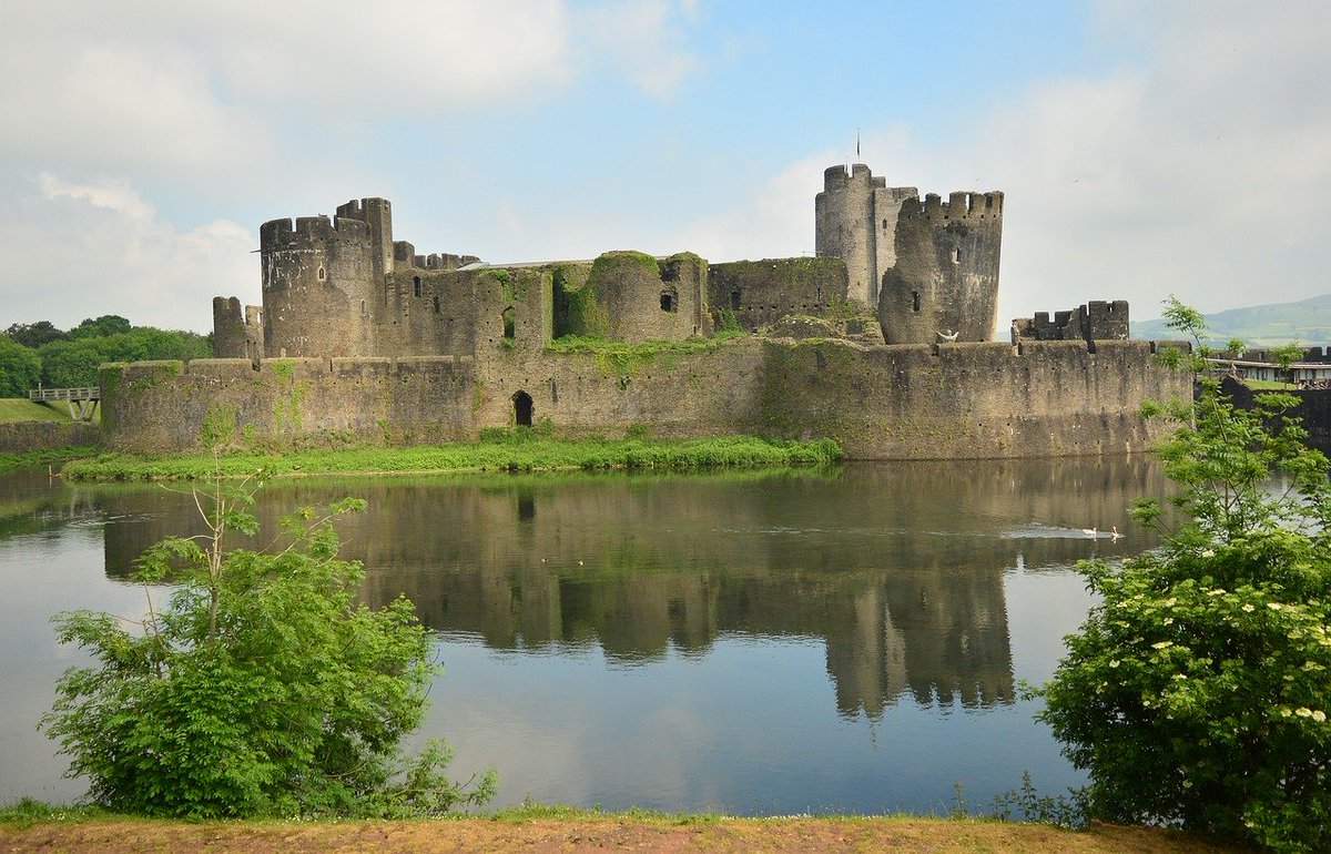 The Castle re-opens soon! And we are looking forward to seeing you all back here.
Please remember to book your time slot through our website to help us maintain safe numbers through the door. 👉cadw.gov.wales