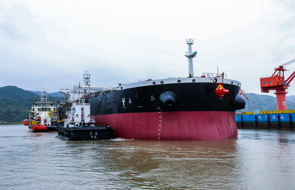 eshiptrading3's tweet image. Three ships undocked smoothly
#newbuilding #undock
#productoiltanker
#tunaclipper #fishingvessel
For more details, please click on the link below:
eshiptrading.com/News/View/14858