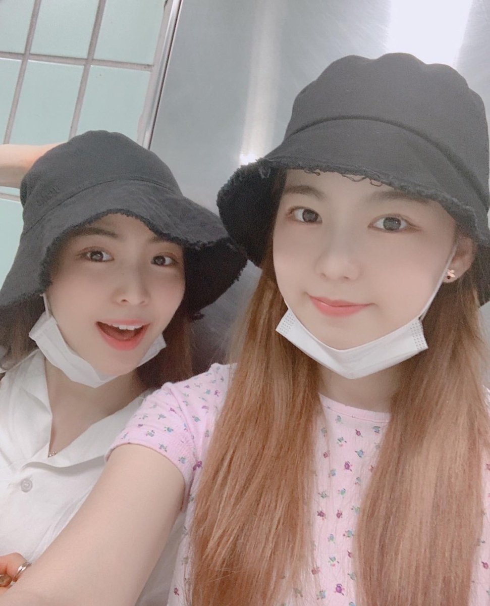 archiveayaka's tweet photo. instagram update https://t.co/4XQXzgzYq5