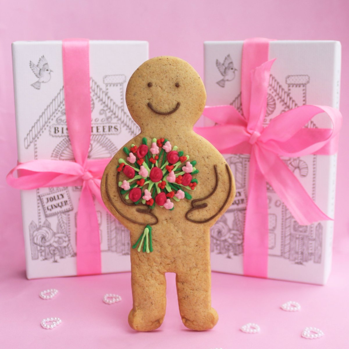 Happy #InternationalFriendshipDay ! To send some love through the post, get 15% off our Letterbox Love Collection with code IFD15, offer expires midnight 30.07.20! 💝🍪