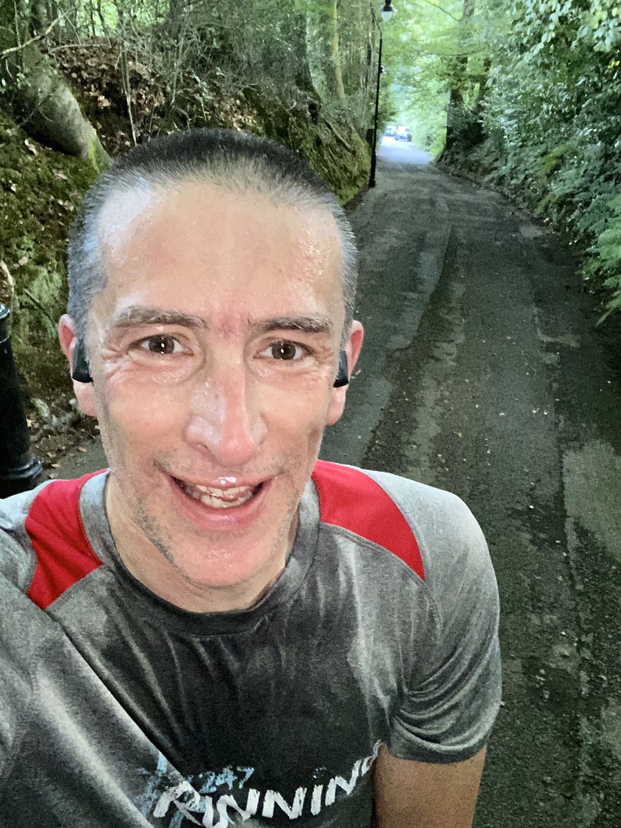 StgRuns's tweet photo. W2 D3 #lauraellenjactivesummer so that must be another hill sprints session!
Just the 10 this week 😱🏔🏃‍♂️💪

And though it was tough, we always feel better for doing it dont we?

Staying active and keeping fit is just the best thing we can do for ourselves @LauraEllenJones https://t.co/zfCBKRu4Ri