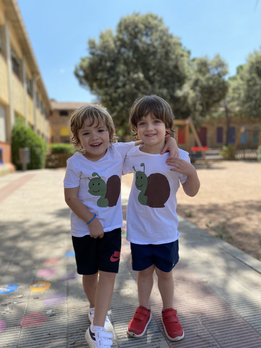 ERocaprevera's tweet photo. Divendres els Cargolets vam acabar un curs atípic. No hi erem tots/es, però us vam tenir presents! Gràcies a totes les famílies per la confiança! #ERp2 #juliol2020 https://t.co/51sAlTJ2Kd