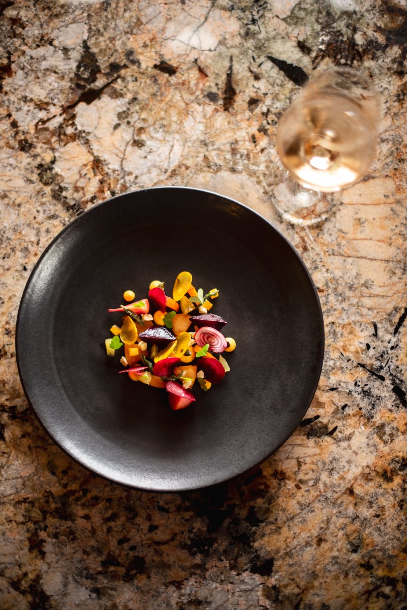 Fresh, seasonal, organic and nutient dense ingredients are used to create a memorable #farm-to-fork experience. Order your FABERmeal at home or book for lunch 🍂
#FABERfood #takeaway #winelands