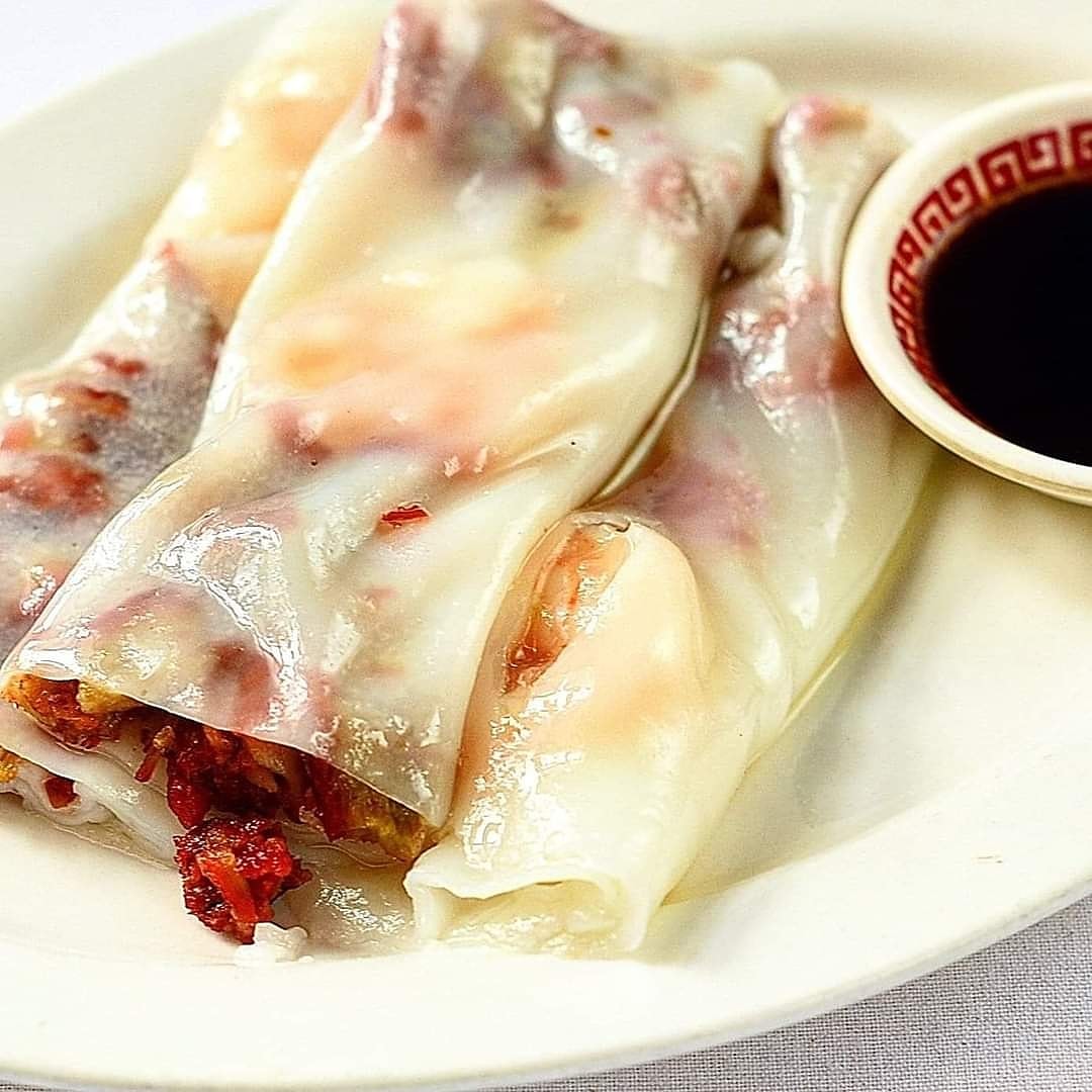 Mixed Meat Cheung Fun 鴛鴦腸粉 (available until 4.30pm)

(Steamed Rice Noodles Rolls) King Prawns &amp; Char Siu

We're back open with your lunchtime Dim Sum favourites but please REMEMBER TO BOOK 👉 chungying.co.uk/reservation

Help us ensure your safety and timely service 🙏