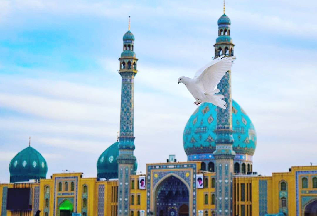 AfsarAli__'s tweet photo. Breathtaking view of Jamkaran Mosque built in honor of Imam Mahdi ع 💙 https://t.co/Qa5GCRNCF6