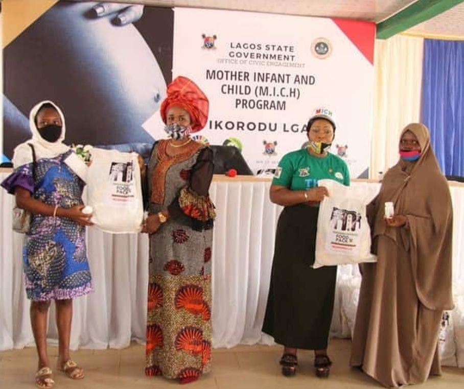 LagosLeads's tweet photo. #WhatsNew 
#LASG kicks off MotherChild pilot programme for 2200 indigent pregnant women.

Tagged M. I. C. H, the initiative is aimed at providing nutritional foods &amp; supplements for pregnant women in 11 LG/LCDAs across the state.
 #Lagosleads #Lagoscares #Sanwooluleads #health https://t.co/Ee3Gf8DYHs