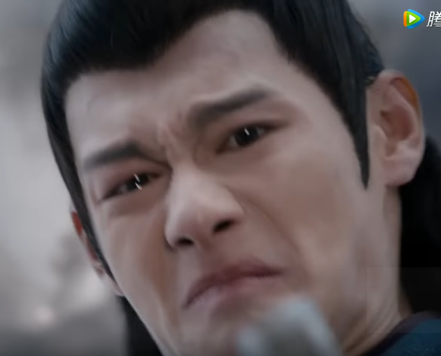 His expression here isn't angry.This is just pain.He just held his sister while she died and now he's watching Wei Wuxian kill himself.