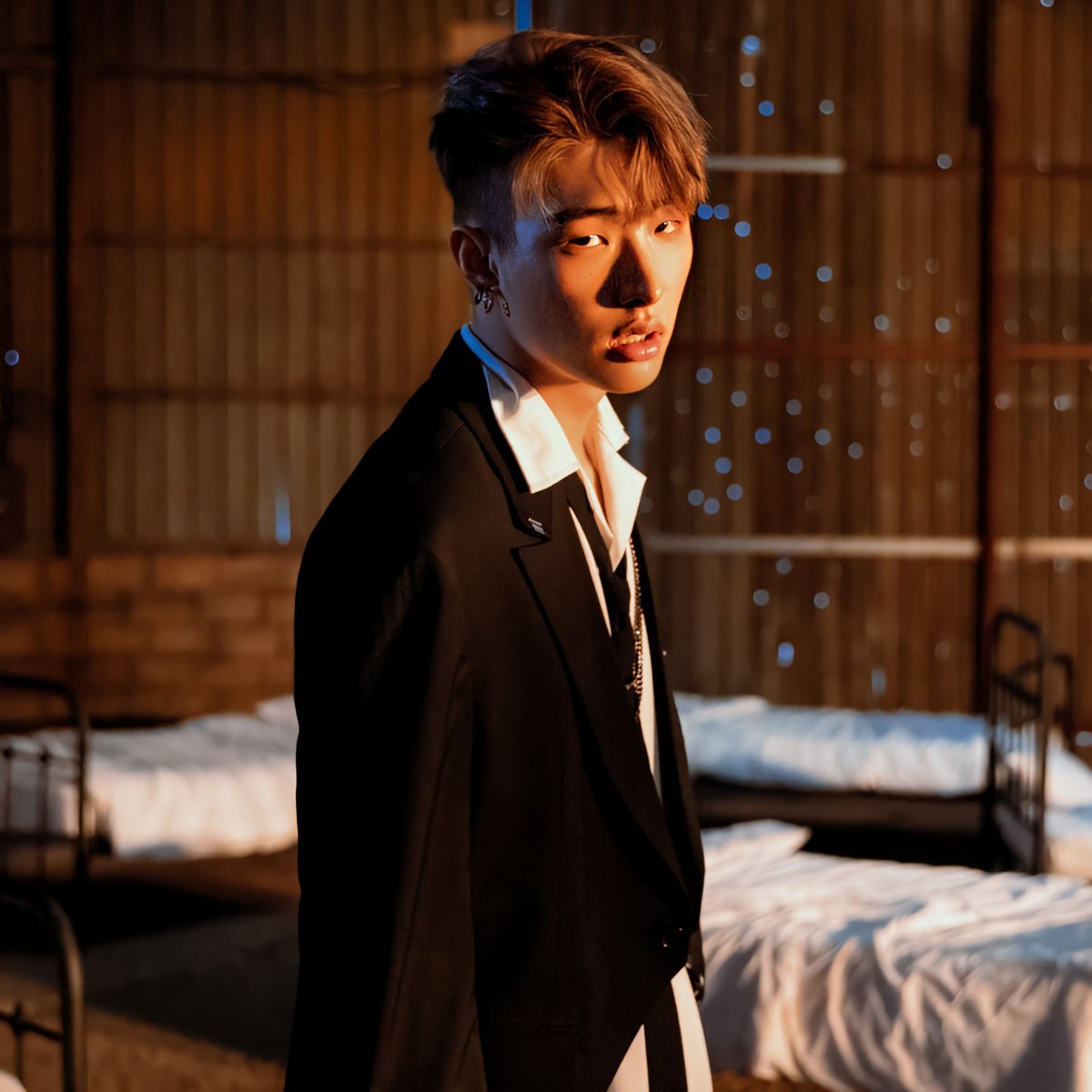 hwabyeol04's tweet photo. INCEPTION CONCEPT PHOTO HD X2
#ATEEZ_COMEBACK #ATEEZ #에이티즈 #ATEEZisComing #ATEEZBreakthrough #INCEPTION https://t.co/pO01KfK6KW