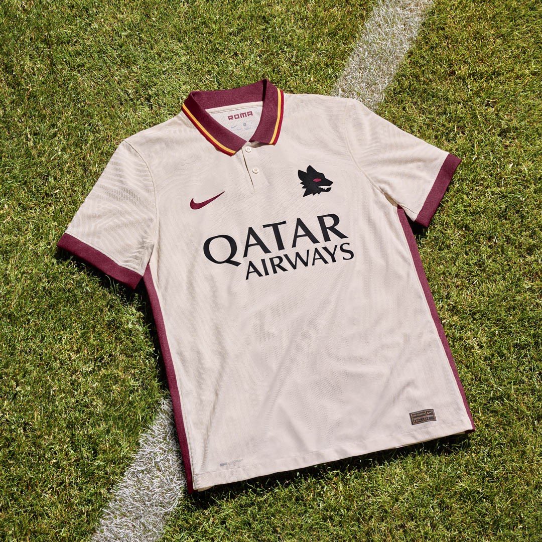 NWT Nike Dri-Fit AS Roma 1927 Qatar Airways Hyundai Home Jersey Youth Large | eBay