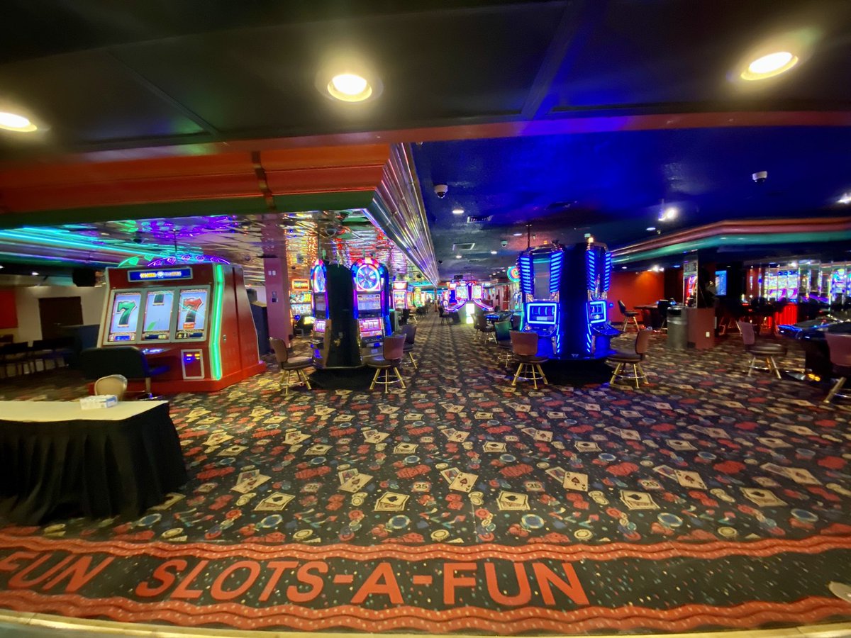 You ever been literally the only person in an entire casino, aside from the one security guard?I have now. &ndash; bei  Slots A Fun