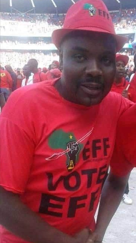 EFFgroundforces's tweet photo. Condolences to Sindane family, the buccaneers and the EFF. May his soul rest in power #RipMgijimi #LalaFighter #LalaBuccaneer. https://t.co/HbBTbRY5db