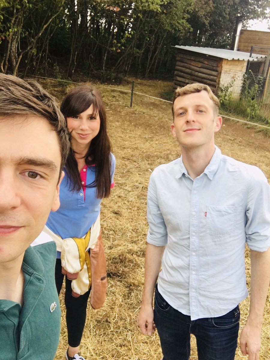 Geoffroy de Lagasnerie (@gdelagasnerie) on Twitter photo Hier avec Edouard Louis nous avons rendu visite au sanctuaire de <a href="/269_LA/">269 LibĂ©ration Animale</a> , sorte dâutopie rĂ©alisĂ©e oĂč les animaux libĂ©rĂ©s des abattoirs par lâaction directe par lâassociation vivent et dâoĂč est absente toute logique de lâexploitation animale. Hier avec Edouard Louis nous avons rendu visite au sanctuaire de <a href="/269_LA/">269 LibĂ©ration Animale</a> , sorte dâutopie rĂ©alisĂ©e oĂč les animaux libĂ©rĂ©s des abattoirs par lâaction directe par lâassociation vivent et dâoĂč est absente toute logique de lâexploitation animale.