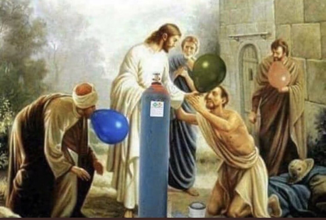 TheHolyBigGuy's tweet image. The last supper was lit.