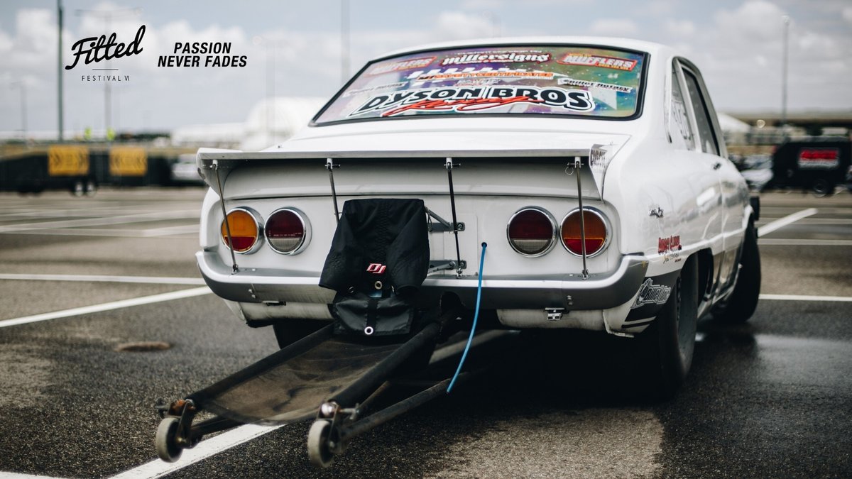 fittedfestival's tweet photo. Craigs from @dysonbros wild R100, this is one serious piece of machinery! Who loves the sound of purpose-built drag cars? Tag your rotary friends in the comments below!
#FittedFestival #passionneverfades https://t.co/RiqGY46viT