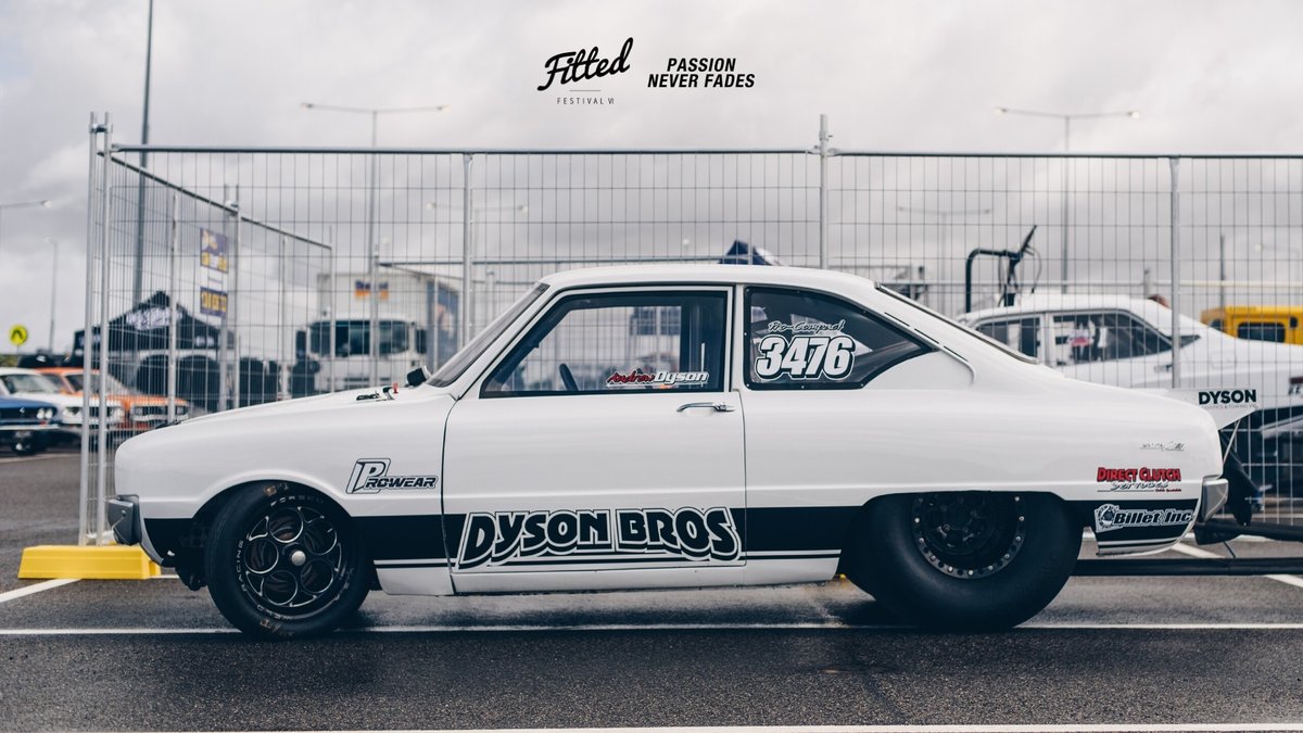 fittedfestival's tweet photo. Craigs from @dysonbros wild R100, this is one serious piece of machinery! Who loves the sound of purpose-built drag cars? Tag your rotary friends in the comments below!
#FittedFestival #passionneverfades https://t.co/RiqGY46viT