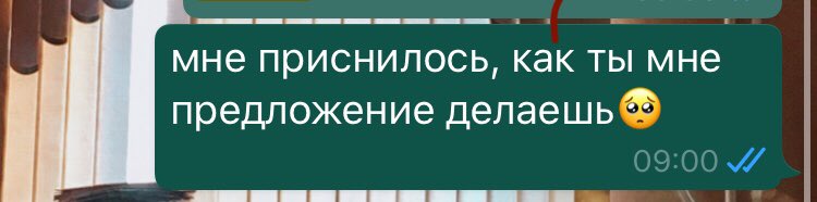 dinaraaa___'s tweet photo. когда ну очень хочется🥺👉👈 https://t.co/orOCchitGJ