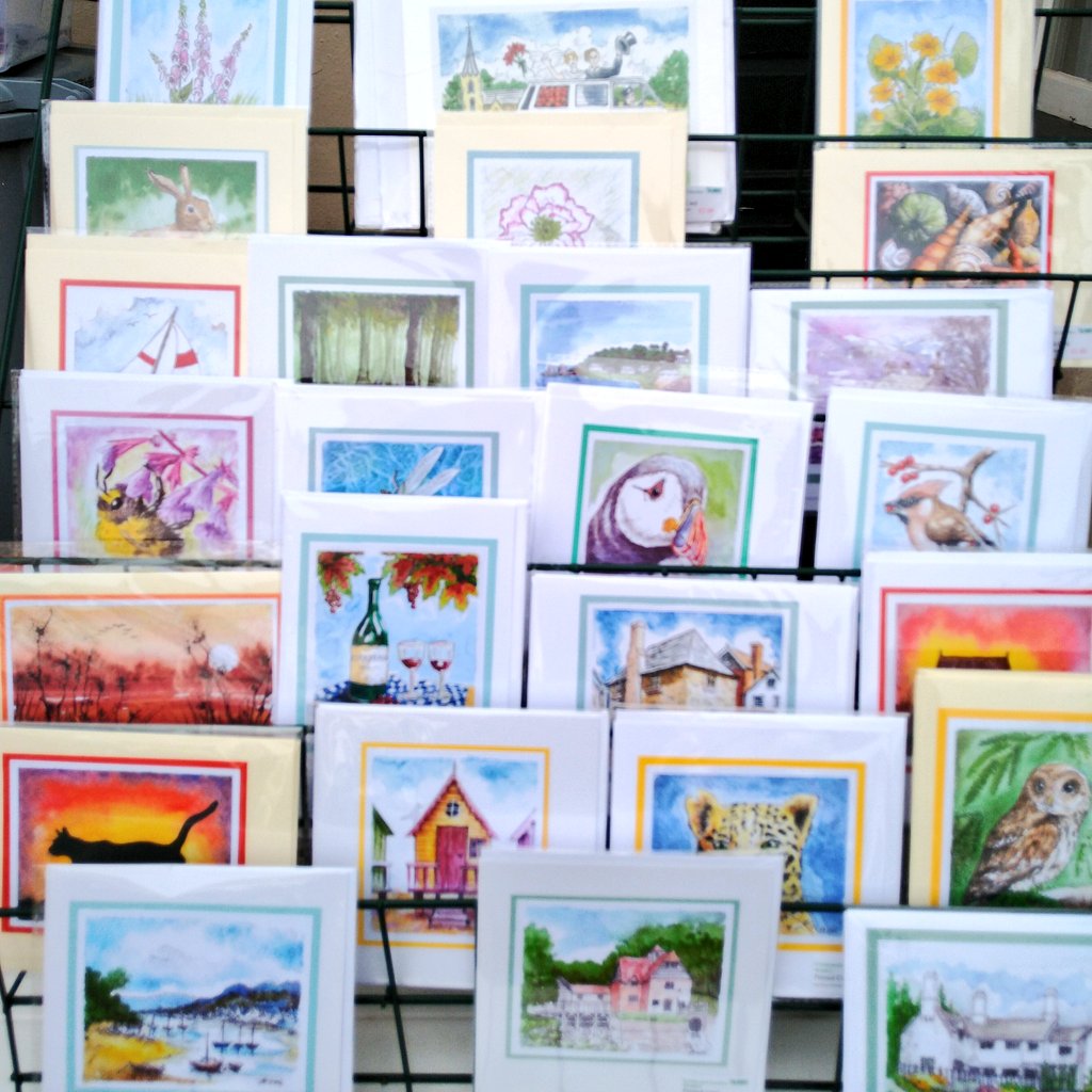 EynshamMarket's tweet photo. Stylish face coverings will be for sale again as will the lovely designed cards.  Plenty of seasonal #fruit, #veg, cut #flowers, #plants and freshly baked #cakes.  Thanks for your support - see you Thursday 9.00-10.30 outside The Red Lion #Eynsham #shoplocal  #supportlocal #gyo https://t.co/2nybSKqbP2