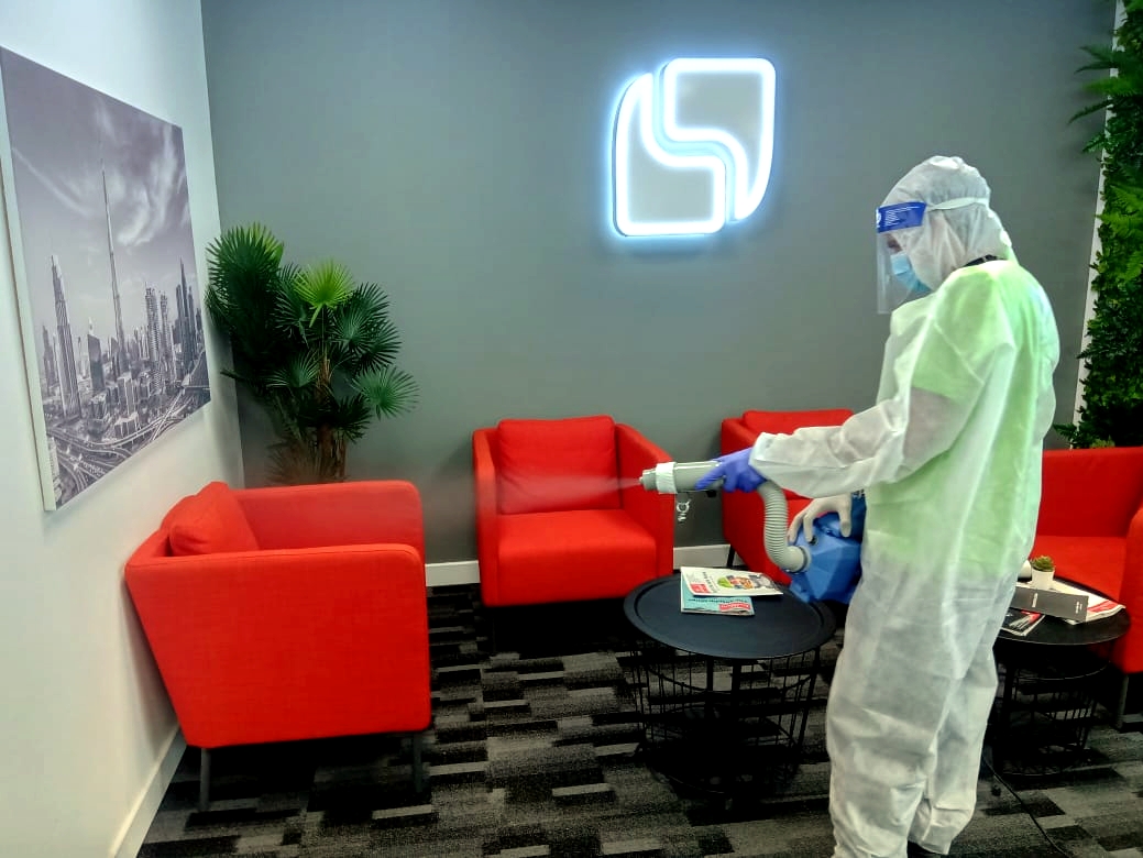 MHCleaningServ1's tweet photo. better to stay safe than sorry, book your disinfection session today! Disinfectant approved by Dubai Municipality✅
Book your office cleaning today, call us +971 50 7 18 15 18 or book online https://t.co/1jXs1tzlIX 
#cleaningservices  #officecleaning #officejanitorialcleaning https://t.co/hRHIrOXXLr