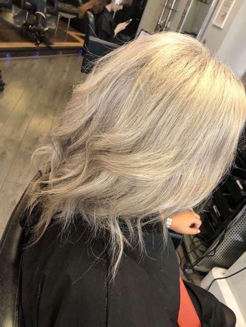 The_InnBarber's tweet photo. Yesmin has availability today at 11:30 today for a Full Head Foils/colour and free Cut and blow dry due to last minute cancellation! Grab while you can on 01604588881 now🙌🏼 #haircolor #hairstylist #hairoffer #northamptonsalon https://t.co/1lp4KGxVwh