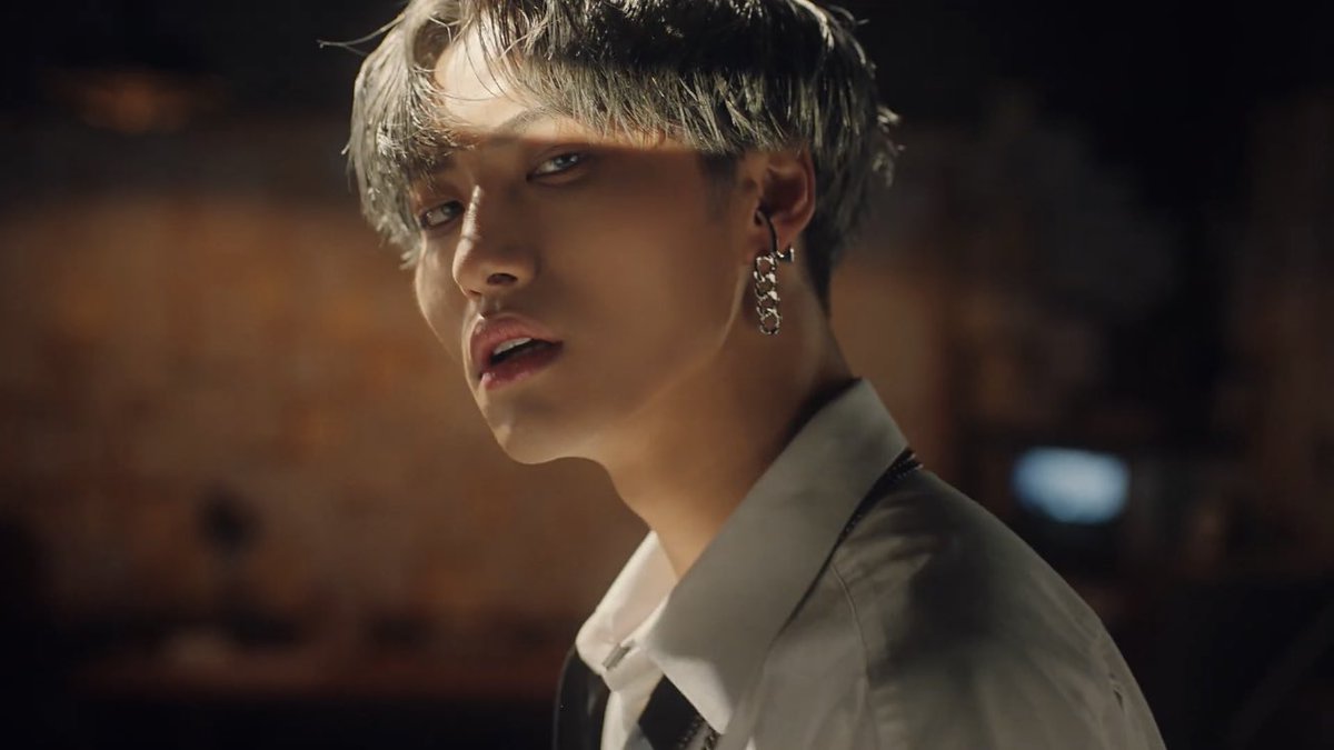 Seonghwa really said i’m serving you ANGST & ABS this cb #ATEEZFever #A...