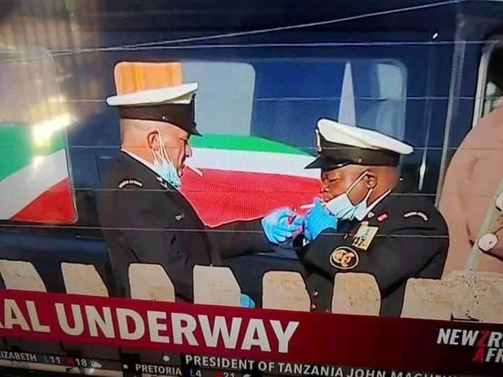 AdvoBarryRoux's tweet photo. They’re are smoking on a National Tv. https://t.co/Rj72VRCJ61