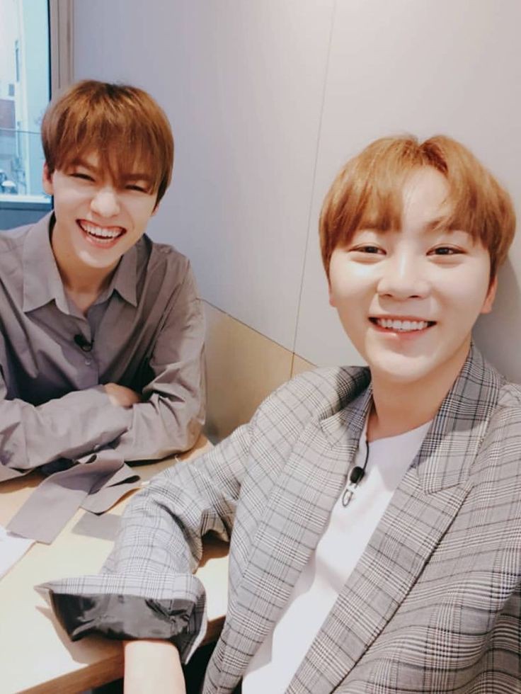 acehuis's tweet photo. verkwan has the cutest selcas no one can ever change my mind 🥺 https://t.co/l7LHPBAOvS