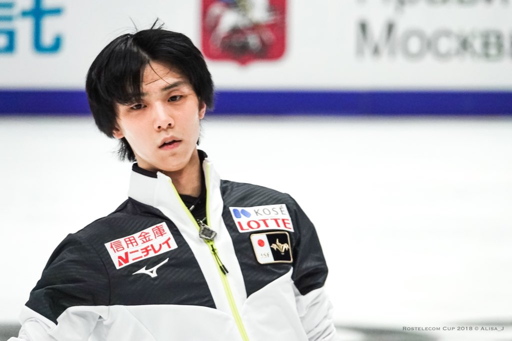 aiko_jang's tweet photo. 20181116 Open Practice 退场
#COR2018
#YuzuruHanyu 
#羽生結弦 
#羽生結弦選手が今日も元気で幸せでありますように https://t.co/rJtQbN4Yp0