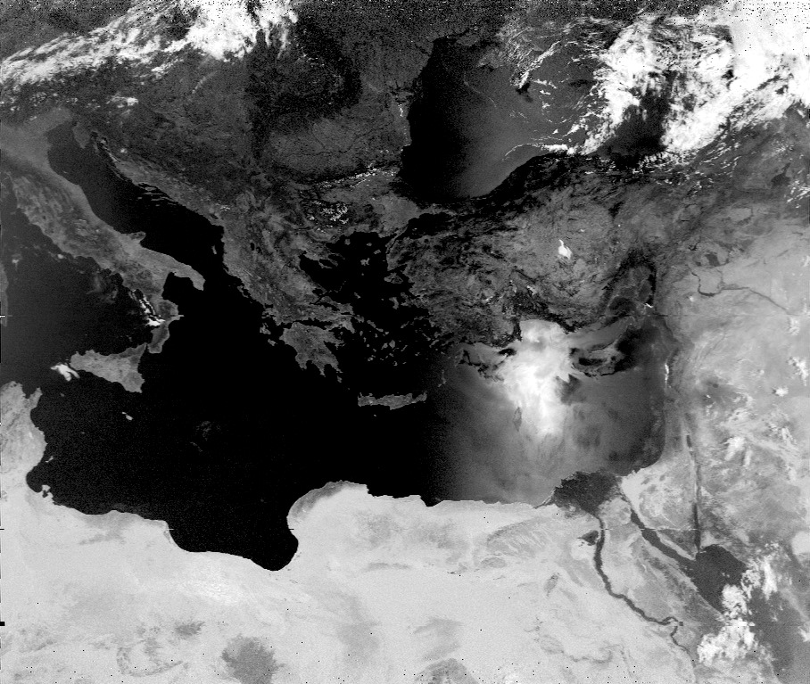 SatNOGS's tweet photo. Check out the breathtaking view sent from #NOAA 18 weather satellite and captured by the SV1IYO/A #SatNOGS ground station📡in Western Greece.
Observation #2618572
https://t.co/oLIGefM2A4
#opensource
#satelliteobservation https://t.co/04zWF15uf6