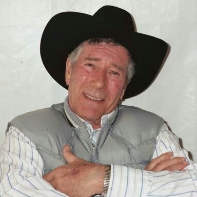 NLCarolynMuse's tweet photo. A #HappyBirthday to retired film/television actor and horse rancher Robert Fuller (87). @SilverAgeTV #Laramie #WagonTrain #ReturnoftheSeven #Emergency https://t.co/HmiISdu7q8