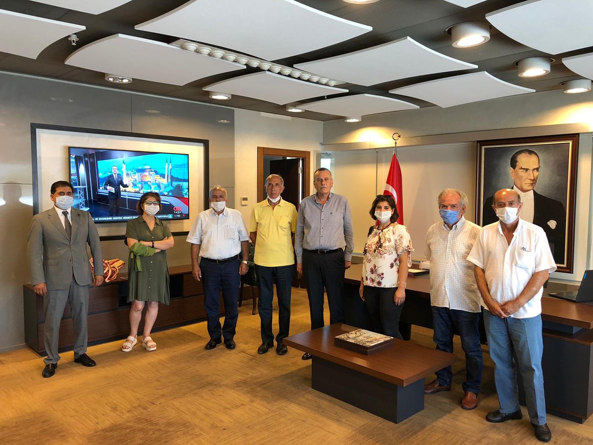 Bakırköy Muhtarları olarak Kaymakamımız Nazmi Günlü’ye bayram ziyaretine gittik.
