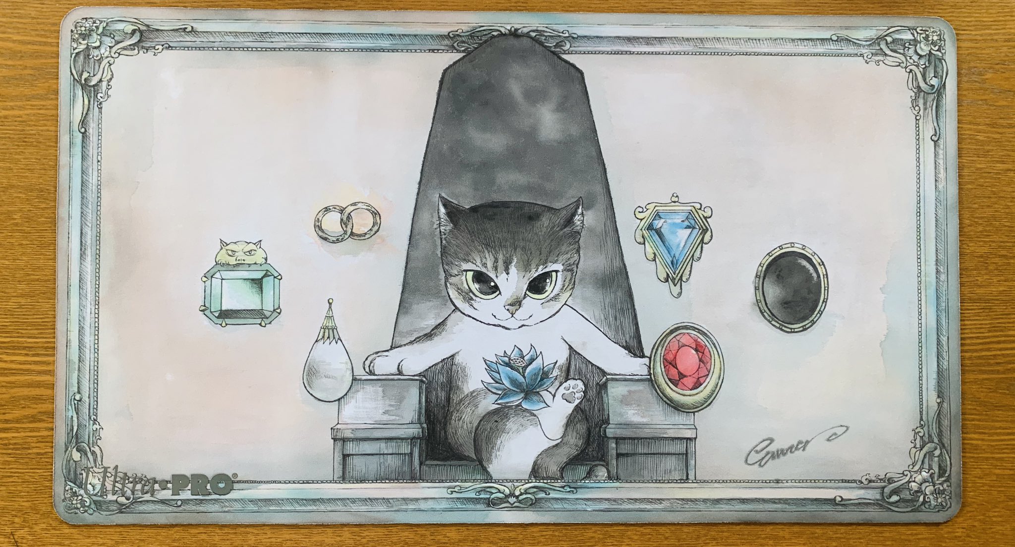 Emra オリジナル手書きプレイマット 愛猫ちゃんとアーティファクトをご依頼頂きました やっっと 完成 構想段階で何度も試行錯誤 相談を繰り返し 練りに練ったイラストになりました 世界に一つだけのプレイマットをどうぞ プレイ Emra オリジナル手書きプレイマット 愛猫ちゃんとアーティファクトをご依頼頂きました やっっと 完成 構想段階で何度も試行錯誤 相談を繰り返し 練りに練ったイラストになりました 世界に一つだけのプレイマットをどうぞ プレイ