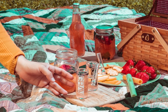 misssmiley32's tweet photo. As July is #picnicmonth the lovely Em from @LoveEm_blog has written a guest post with some tips and tricks on having an amazing picnic on a budget.
🥪 https://t.co/bbtWFXuQuY 🥪
#foodblogger #food #picnic #foodie #smallblogger #bloggersunder5k #bloggerlife #ukblogger #blogging https://t.co/hmvJyvBrru