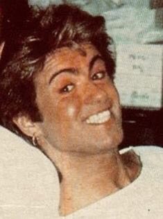 abby_9225's tweet photo. Fabulous wednesday to all lovers of #wham and #georgemichael music 🎼 🎷🎤 💃 🎸 💥
#WednesdayVibes #eighties #andrewridgeley #lovelies #whamwednesday #friendsip #rememberinggeorgemichael https://t.co/zeIpal5KUf