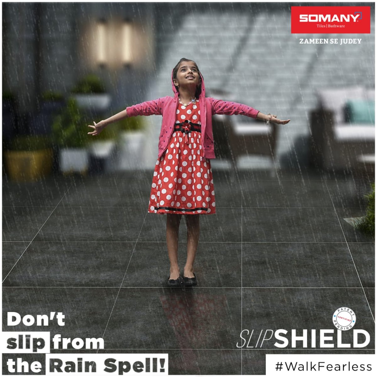SomanyCeramic's tweet photo. Somany's slip shield tiles will make your monsoon even more enjoyable without the fear of slipping.
Worry less and #WalkFearless
.
.
#SomanyCeramics #SomanyTiles #SlipShield #MonsoonTiles #Monsoon2020 #SlipLess #SlipNoMore #TileStyles #Tileometry #TileDesigns #ZameenSeJudey https://t.co/QUow48wDNu