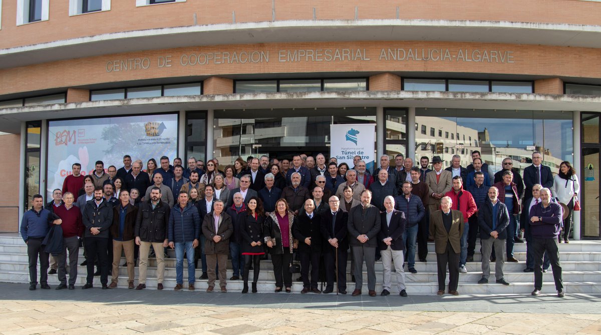 TunelSanSilves's tweet photo. Solicitamos al secretario de Estado de Medio Ambiente, Hugo Morán, un encuentro para conocer en qué términos va el Gobierno central a hacerse cargo de la obra del #DesdobleTúnelSanSilvestre.

Esperamos que el túnel se convierta en prioridad para todos.

➡️ https://t.co/9vMCbYVs6d https://t.co/jBzXSN1zP9