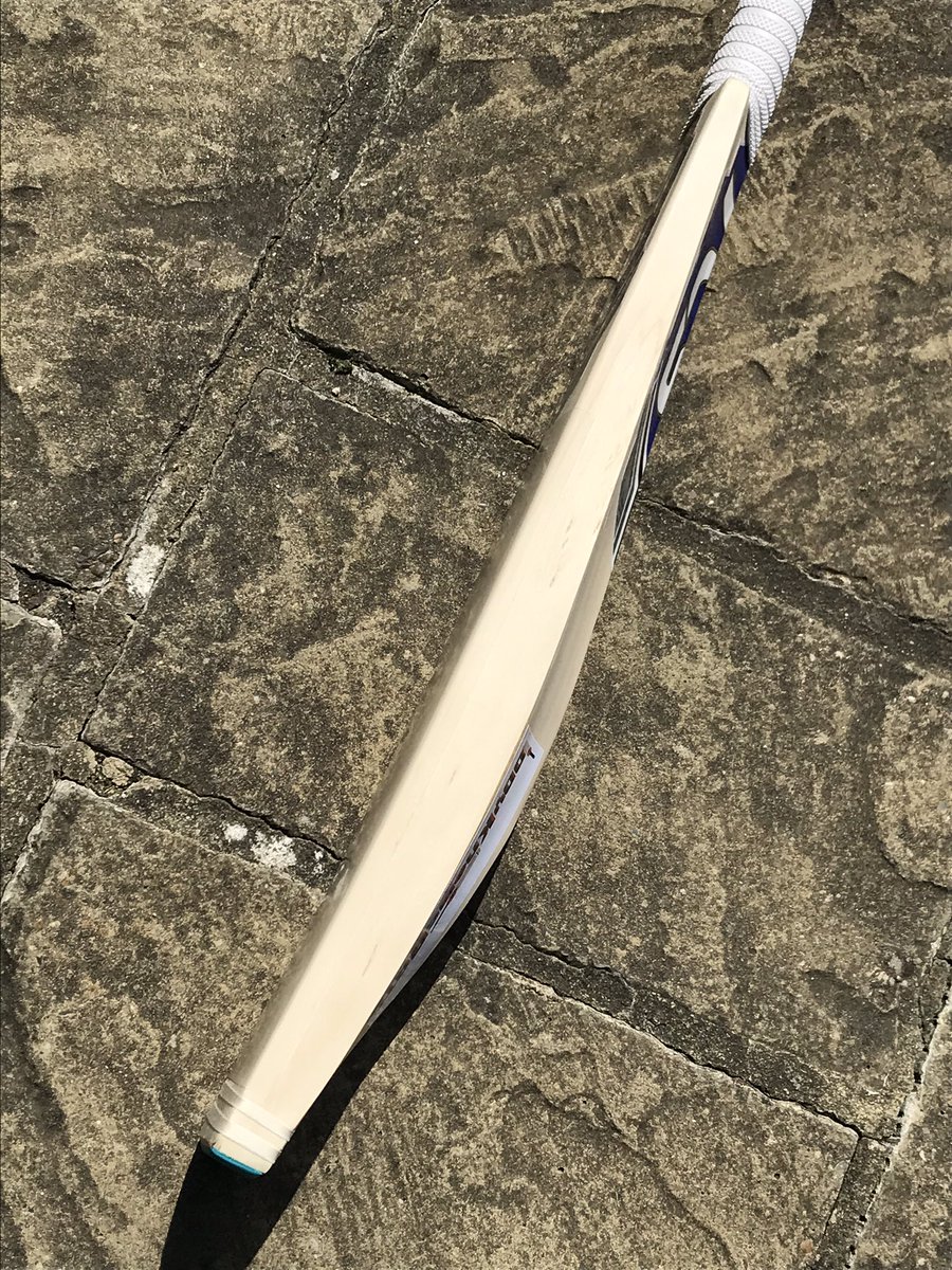 Allthegear99's tweet photo. Sometimes... the #bat is so good... that we just canโt resist!
๐โค๏ธ๐ฅโญ๏ธ
Bat from @wssportsuk @casports.official
Knocked in by @batdoctorlondon
Bandage by @iddyknowsbats
#TCS #Blue #Edition #ProGrade #BeastMode #GunBat #ResistanceIsFutile https://t.co/8Mslovpc8G
