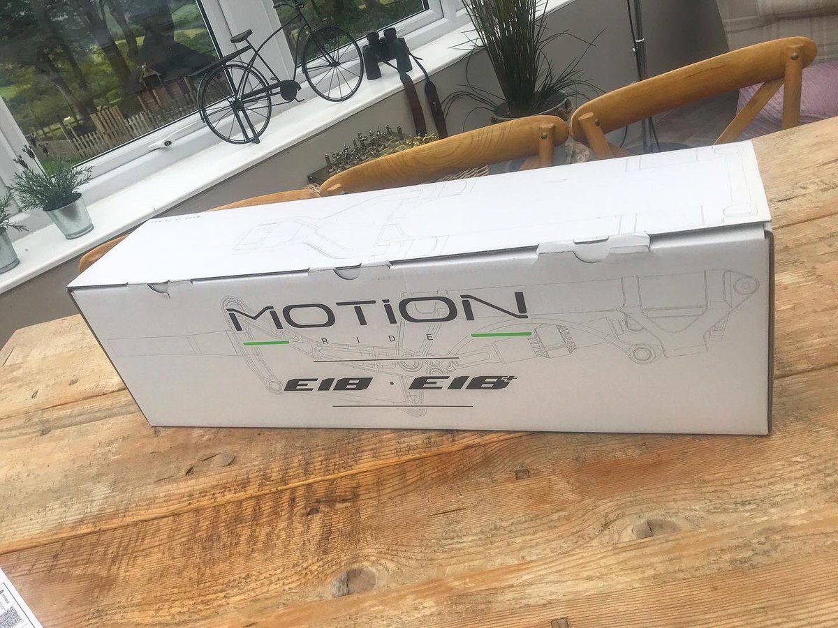 _mbspain's tweet image. What’s in the box?

Ok I’ll show you 😂

Massive thanks to the guys at @MotionRideFr for their support and getting them out to me safely and quickly, many pictures to follow👍

#motionride #antidivefork #vvt 
#mtb #mtblife #mountainbiking