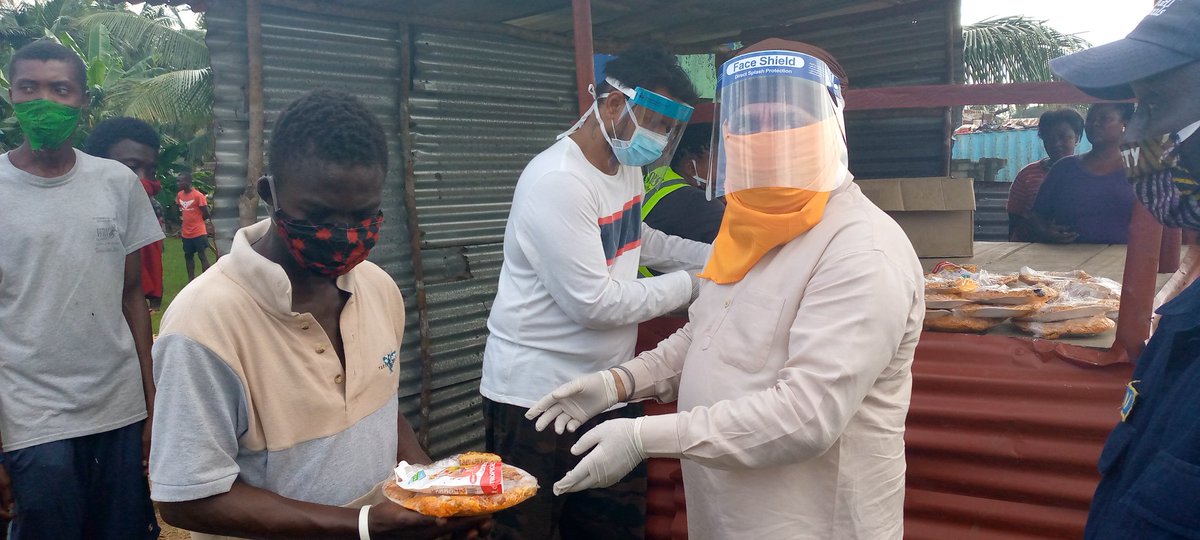 VarneyPerry7's tweet photo. @upjit_jeety amazing distribution of the Indian Honorary consular General to Liberia Upjit Singh Sachdeva/Jeety future leaders  exclusive treatment hot cooked distribution well served 
@EOIIvoryCoast 
@MEAIndia 
@DrSJaishankar 
@PMOIndia 
@MOS-MEA https://t.co/snaqayjs27