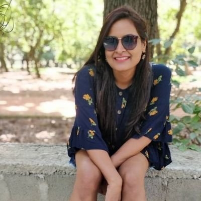 TheDPStory's tweet photo. . @Sonalify's #DPStory "
This click is from last year! I was in Bangalore to attend a friend's wedding. Got just one day after the wedding to roam in the city!Someone suggested me to visit Cubbon park, went there, walked many kilometres!I was tired af!
… https://t.co/QoHmjly8Qs https://t.co/i9FWg2LQ8l