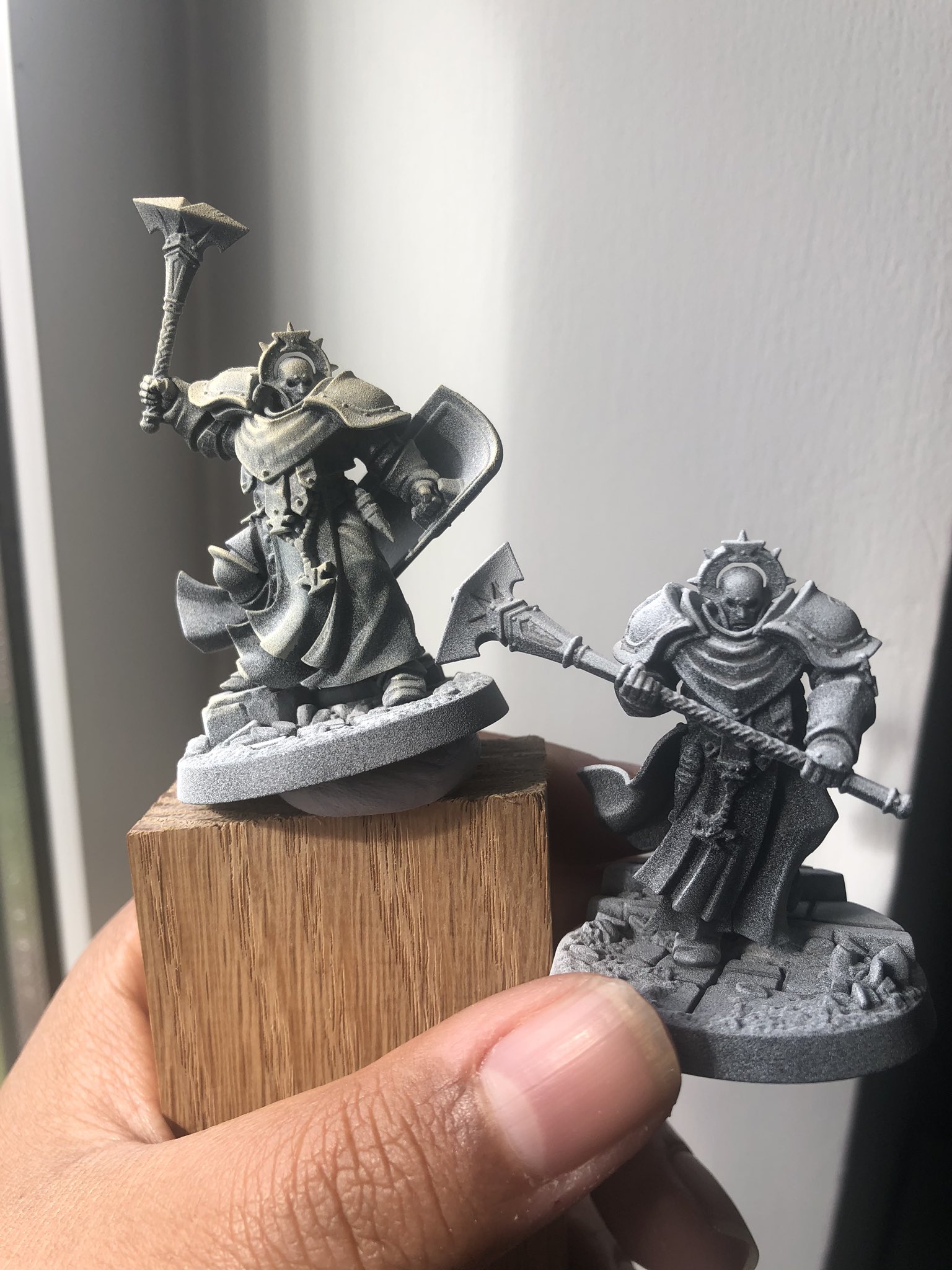 DP on X: Love the dry brush technique! Seems to have saved my first mini  too! #palesand #vallejo #painting #miniatures #miniaturepainting  #ageofsigmar #warhammerageofsigmar #warhammerpainting #drybrush   / X