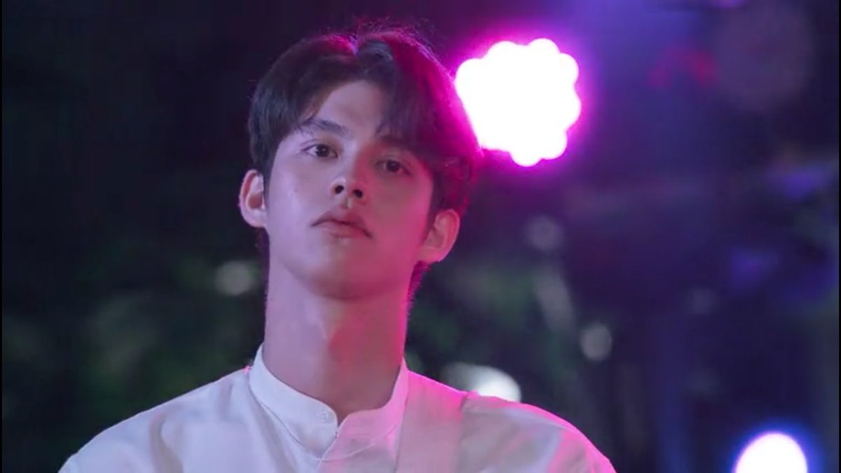 Потому что это моя 1 любовь. Дорама первая любовь 2023. «эта жизнь — наша первая» (2017). Моя потому что здесь моя семья мои друзья мой дом моя улица моя школа. Наша первая жизнь.