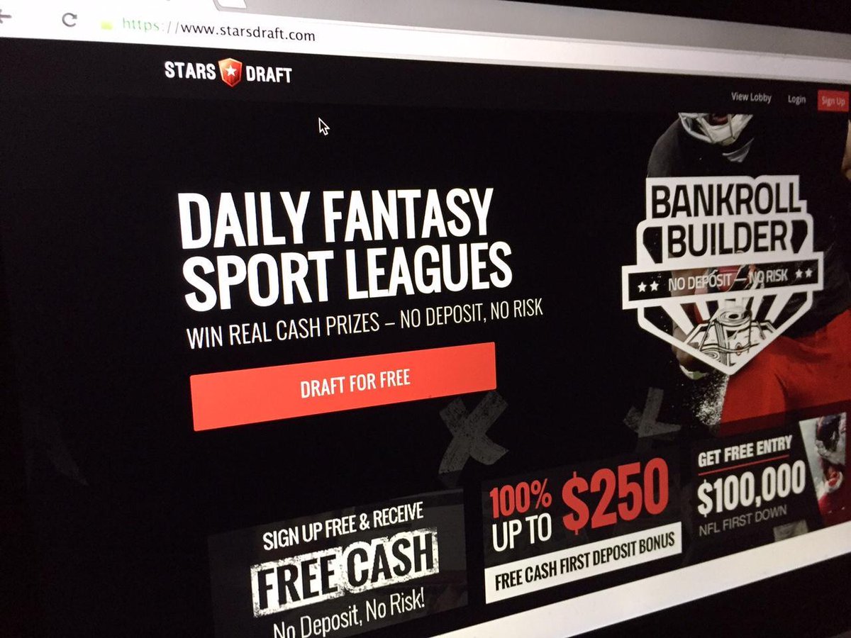 9/ About 1.5 years after opening the office we were acquired by  @PokerStars / Amaya /  @TheStarsGroup. The team frantically rebranded as  @StarsDraft right before the 2015 NFL season.
