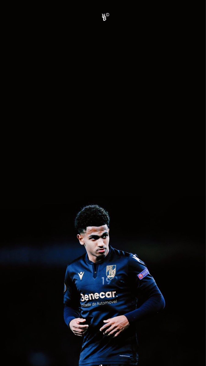 RW: Marcus Edwards.Since leaving Tottenham on a free transfer last summer, the Englishman has become the main protagonist in attack for Ivo Vieira's Vitória.Edwards is a brilliant 1v1 player who thrives in tight spaces as well as counterattacks, and he's available for €15m.