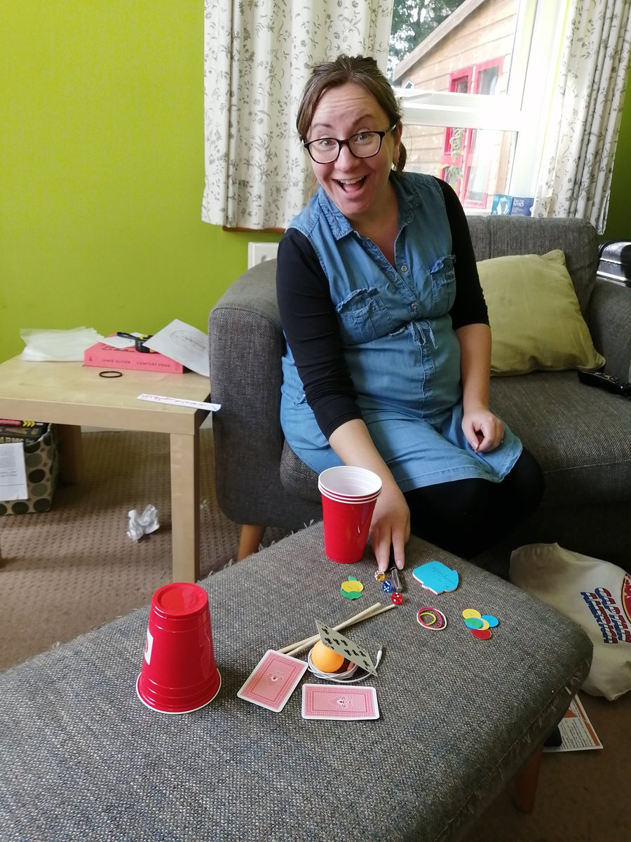 amandabrewerton's tweet photo. @CPASHopeValley
We might not be @thornbridgeout but it's still Wednesday & still Challenge Day. Here's Wendy joining in some of Sarah & Sam's crazy challenges.
#virtualventures https://t.co/Fj5htXFO2I