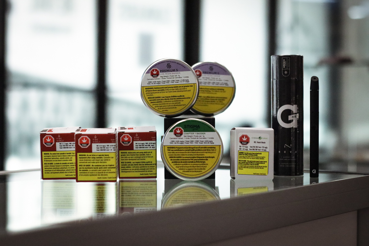 BudSupplyGroup's tweet photo. Talk about the consumption diversity with the G Pen Nova! Shatter or badder, you'll never be bored with this device around.
#gpen #letsbebuds https://t.co/EX7XfeNpea