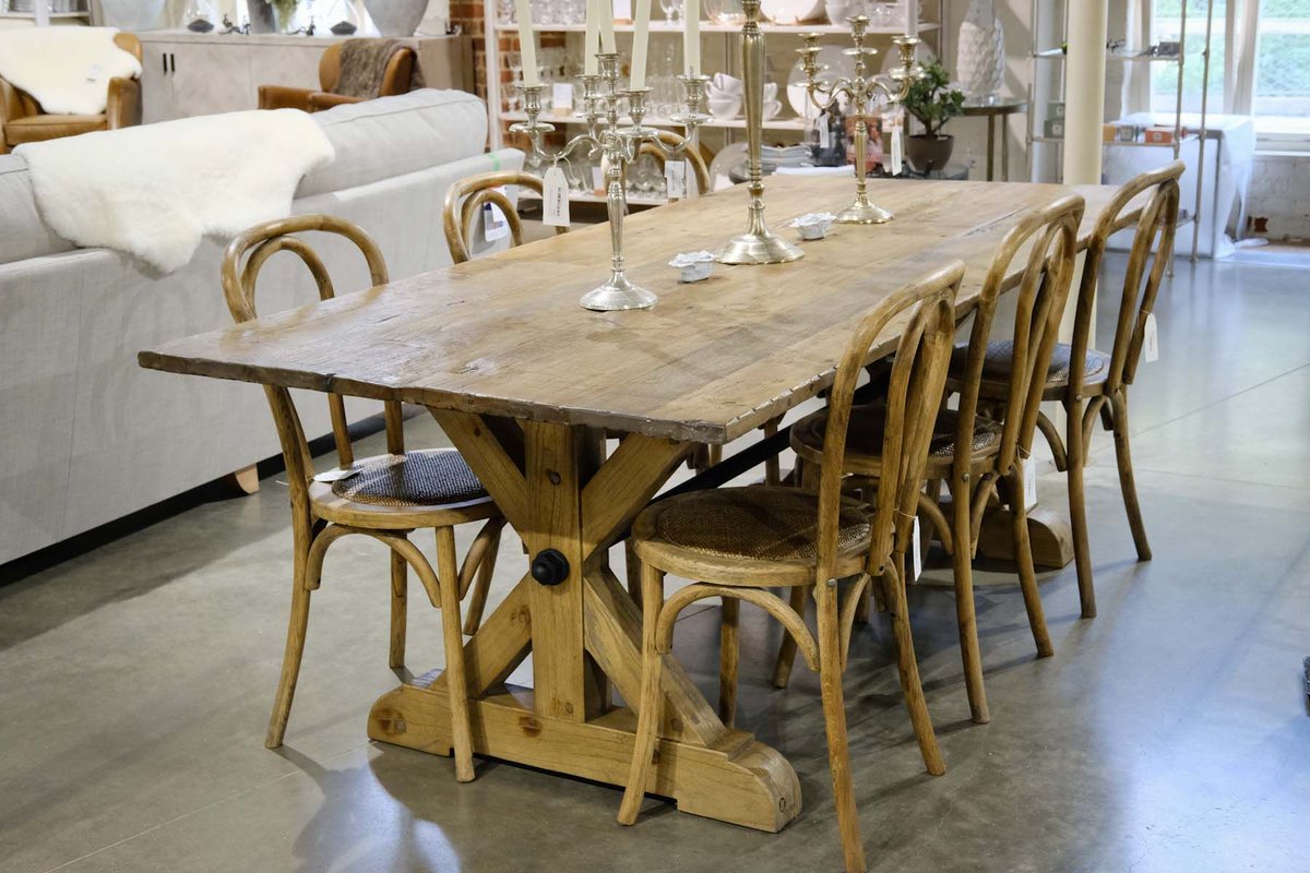SnapeMaltings's tweet photo. We love the rustic charm of the Acton dining room table.
Available in House & Garden.
#snapemaltings #snapestyle #shoplocal #diningroom #table https://t.co/FDrwGDQ490