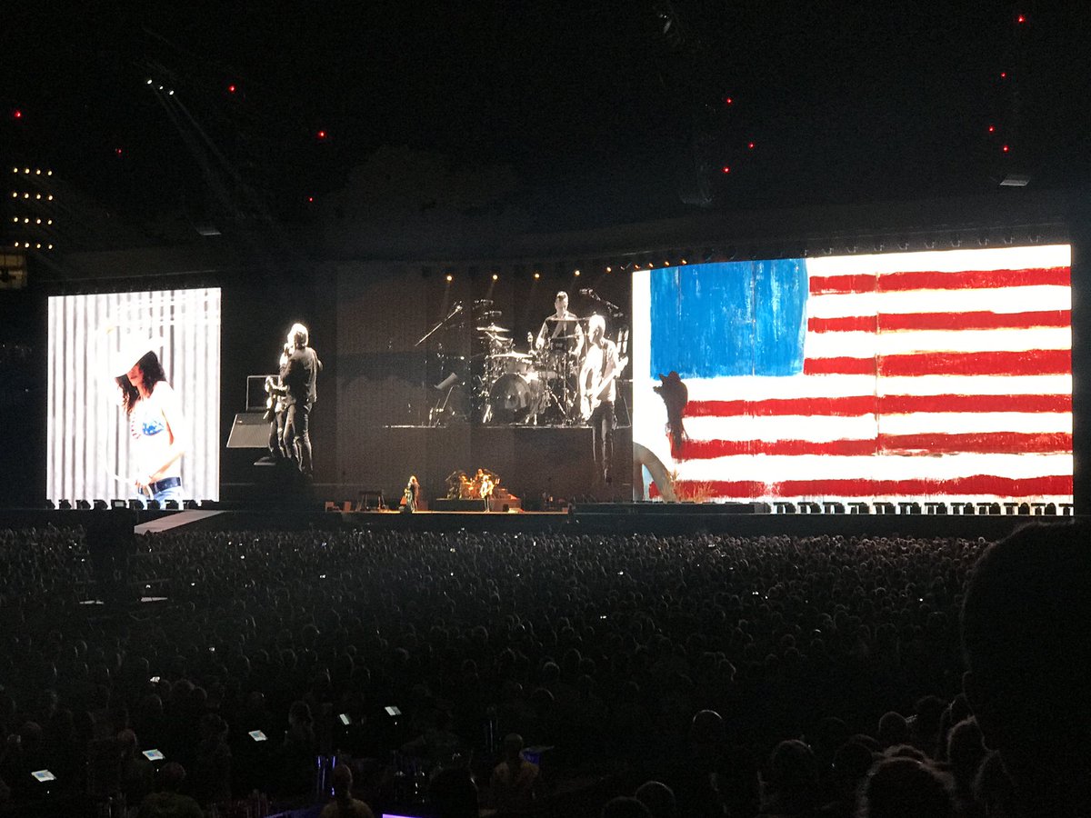 Richard_hammond's tweet image. During this week in July i saw 2 fantastic shows on #u2TheJoshuatree2017 It was my first visit to Amsterdam  and also i  my first #redzone experience!!!